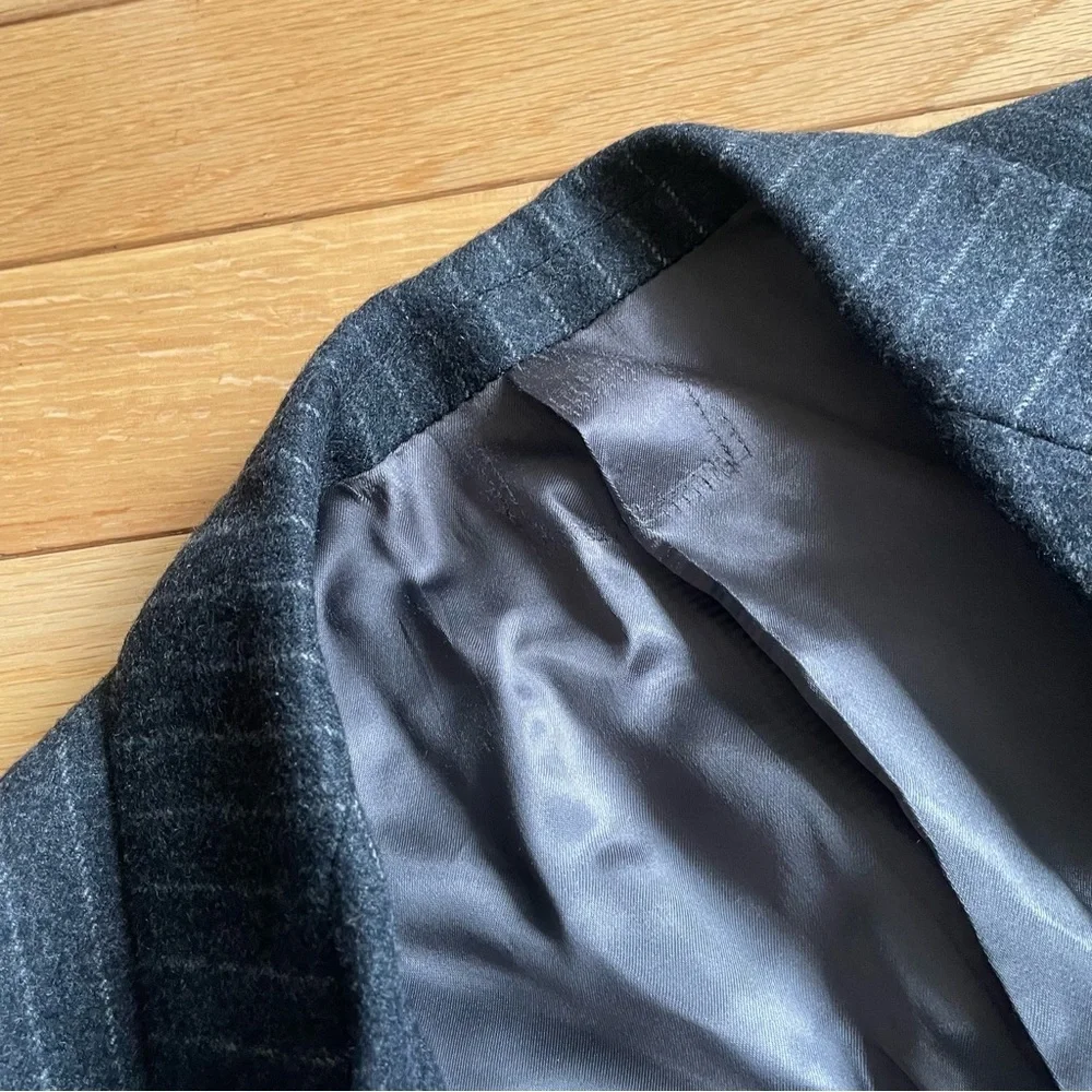 Hackett London Bergdorf Goodman Wool Gray Pinstripe Suit Jacket Blazer EUC 40L